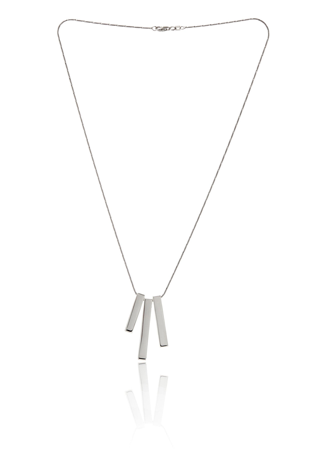 Trois Multi-Bar Necklace